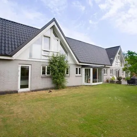 Hornbaek Bed & Breakfast